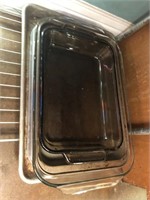 Glass baking pans