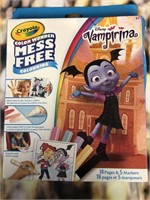 Crayola Disney Vampirina Colouring Set