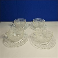 4 heritage cups/saucers