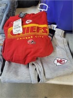 New Kansas City Chiefs sweat outfit size 7