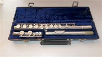 Vintage Gemeinhardt M2 Silver Plated Flute with