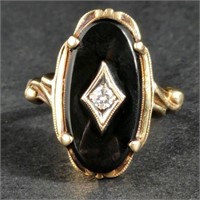 10k Onyx & Diamond Ring Sz. 6