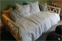 White Daybed w/ bedding