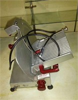 Meat slicer