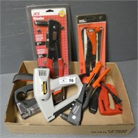 Staple Guns & Rivet Tools