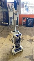 Shark vacuum cleaner. Works