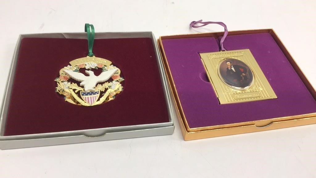 (2) White House Ornaments years 1998 and 1999