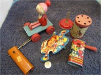 VINTAGE  WOODEN PULL TOY & NOISE MAKERS