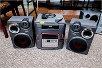RCA 5-Disc AM/FM Stereo w/Speakers & Remote