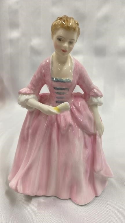 Royal Doulton figurine, a hostess of Williamsburg