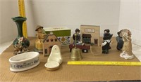 Wooden Amish Figures, Mini Display Stand, Metal