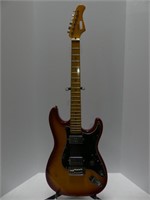 UNMARKED 6 STRING ELECTRIC GUITAR