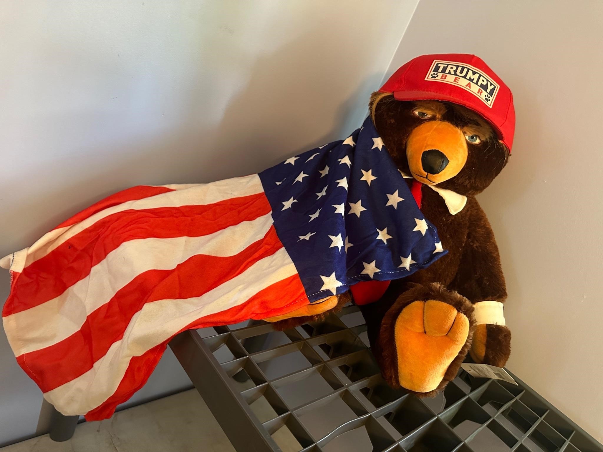 Trumpy Bear Deluxe