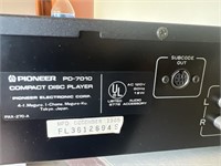 Pioneer PD-7010 cd player