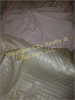 Bag Lot full size bedsheets set
