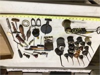 Lot vintage tools, small oil cans, carving t