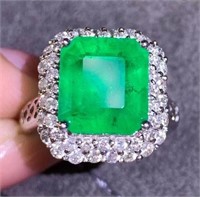 5.4ct natural emerald ring in 18K gold