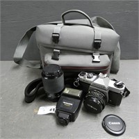 Pentax K1000 Camera w/ Bag