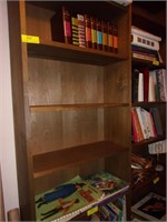 Bookshelves 4 Ft Wide x 7 Ft Tall x 9"Deep- Wooden