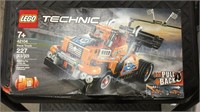 LEGO Technic Race Truck 42104
