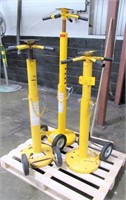 LOT PORTABLE TRAILER JACK STANDS (*See Photo)