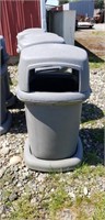 Commercial Toter Trash Cans