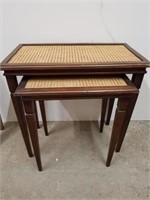 Vintage nesting table 23x23x 13
