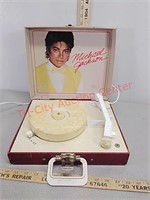 Michael Jackson Record Player, turns on & Turn
