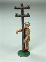 MANOIL LEAD LINEMAN SOLDIER W/ TELEPHONE POLE