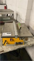 1 Workforce THD550 7 inch Wet Tile Saw