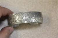 Oriental Pewter Bangle Bracelet