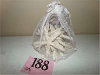 MESH BAG OF STARFISH DECOR