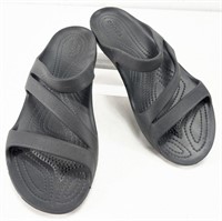 Crocs Women's Kadee II Sandal - Size 9