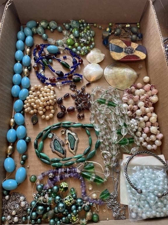 Amber, pearl, beaded necklaces and repair pieces