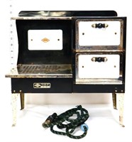 Vintage Empire child's cook stove