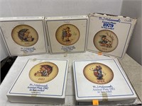 Goebel M.J. Hummel Plates lot of 5