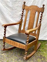 Oak arm rocker with spiral turnings & uphol. seat