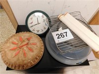 Bird clock - ceramic pie baker - relish