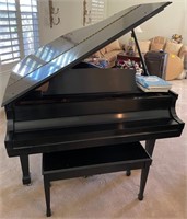 F - STEINWAY BABY GRAND PIANO & BENCH