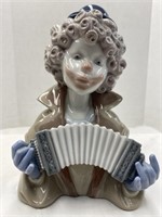 Vintage LLardo Clown w/Accordion Figurine