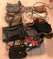 810 - LOT OF HANDBAGS