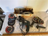 Black & Decker drill & assorted cutting wheels-