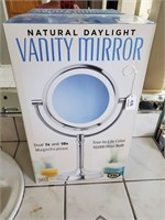 Natural Daylight Vanity Mirror In Box