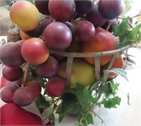 WIRE BASKET WITH ARTIFICIAL FRUIT