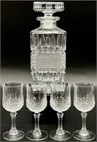 Glass Decanter with 4 Cordial Stems