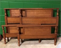 Wooden Louvered Twin Bed Sets