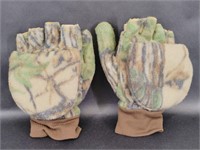 Cabela’s Fleece Camouflage Pop Top Gloves