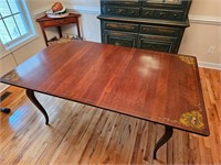 dining room table, 2 leafs