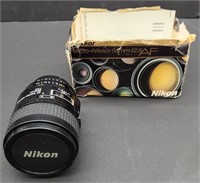 Nikon Micro Nikkor 60mm f2.8 AF Lense w/ Box