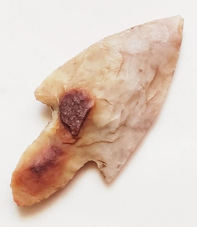 Neolithic 8000-4000BC flint arrowhead 36mm